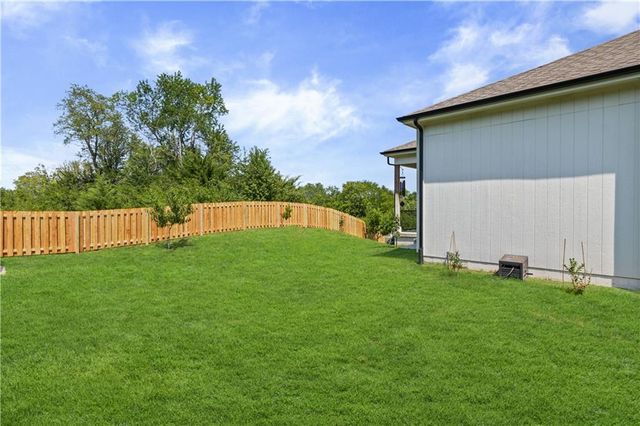 14178 S Pickering Street, Olathe, KS 66061