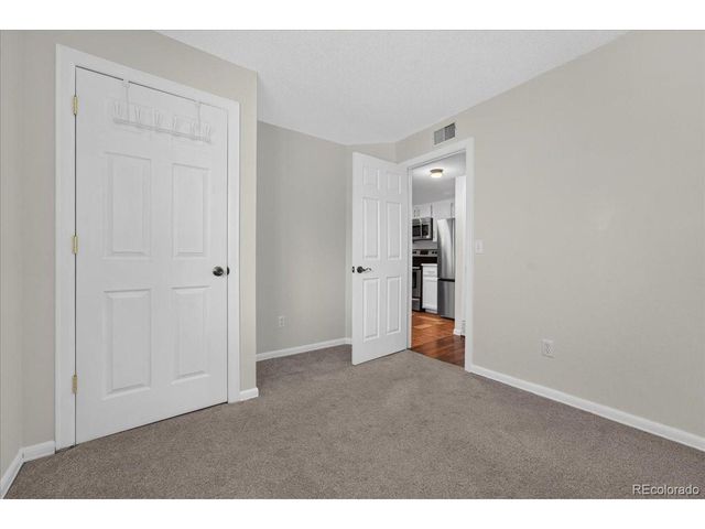 982 S Dearborn Way 10, Aurora, CO 80012