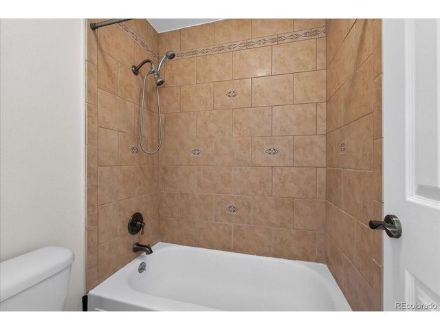 982 S Dearborn Way 10, Aurora, CO 80012