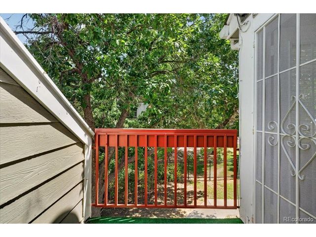 982 S Dearborn Way 10, Aurora, CO 80012