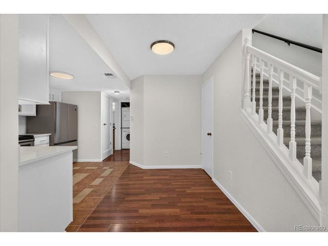 982 S Dearborn Way 10, Aurora, CO 80012
