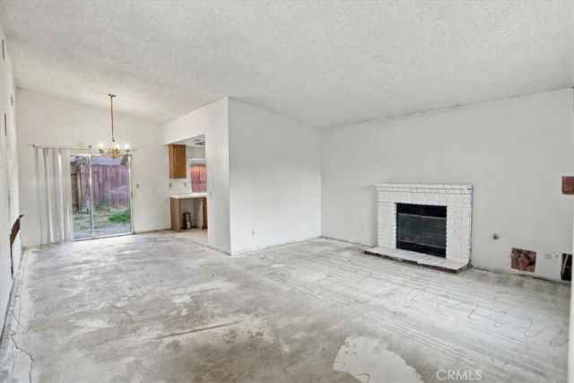 43832 27th East, Lancaster, CA 93535