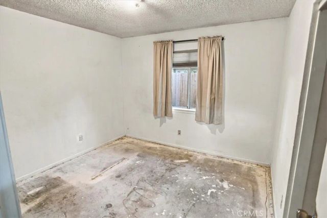 43832 27th East, Lancaster, CA 93535