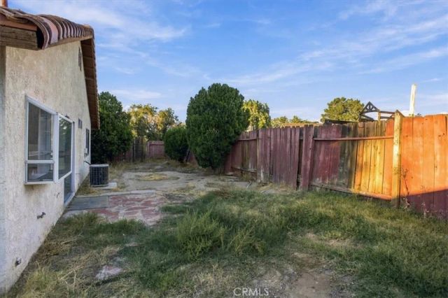 43832 27th East, Lancaster, CA 93535