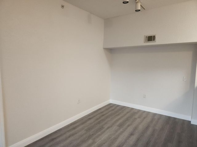 241 SW Palm Dr Apt 306, Port St Lucie, FL 34986