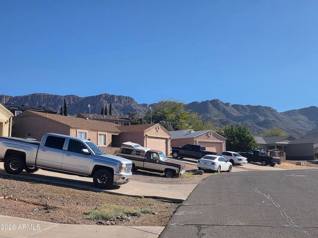 419 W PICKET POST Drive, Superior, AZ 85173