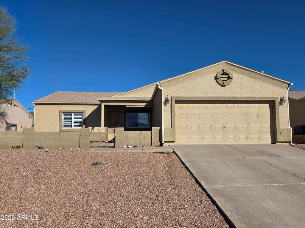 419 W PICKET POST Drive, Superior, AZ 85173