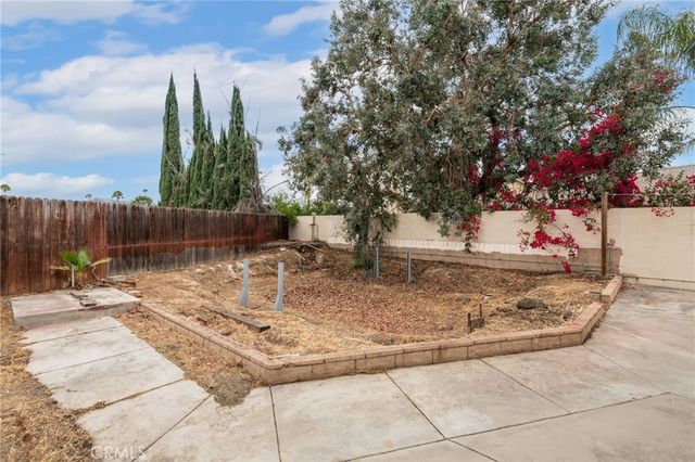 1093 Merced Way, Hemet, CA 92545