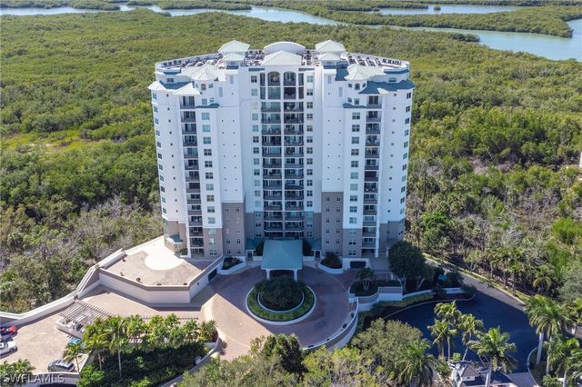 445 Cove Tower DR 1001, Naples, FL 34110