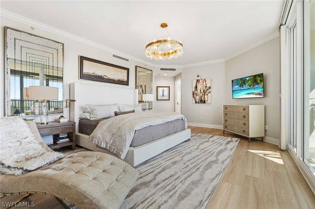 445 Cove Tower DR 1001, Naples, FL 34110