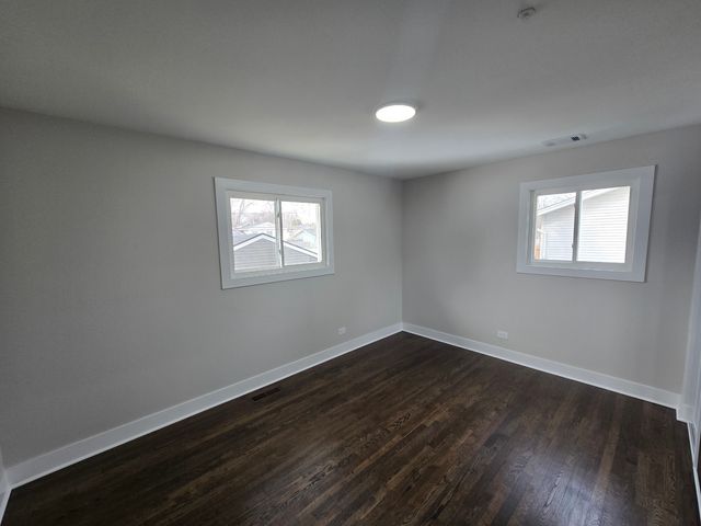 1570 Jefferson Road, Hoffman Estates, IL 60169