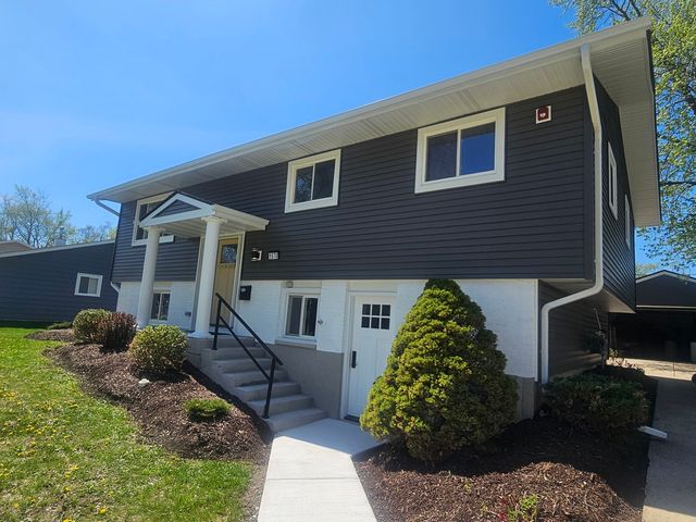 1570 Jefferson Road, Hoffman Estates, IL 60169