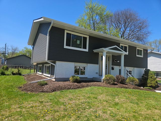 1570 Jefferson Road, Hoffman Estates, IL 60169