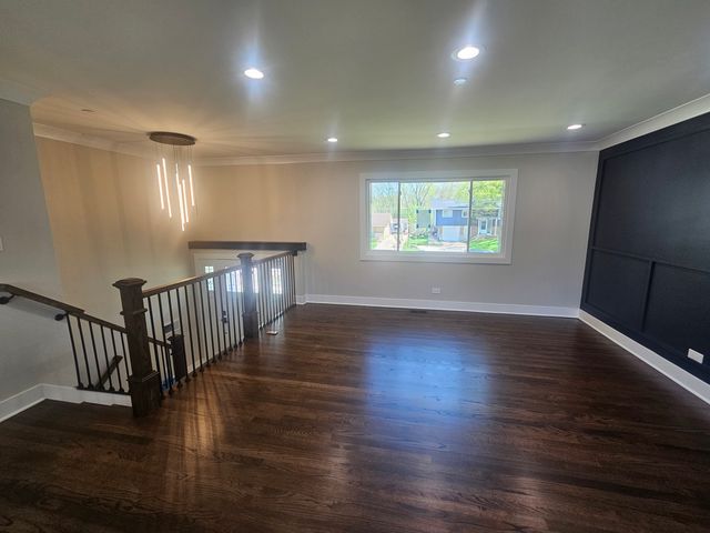 1570 Jefferson Road, Hoffman Estates, IL 60169
