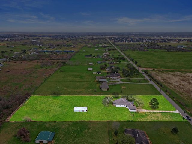 32826 Rogers Road, Fulshear, TX 77441