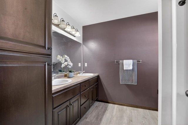 1479 AVIATOR COURT, De Pere, WI 54115