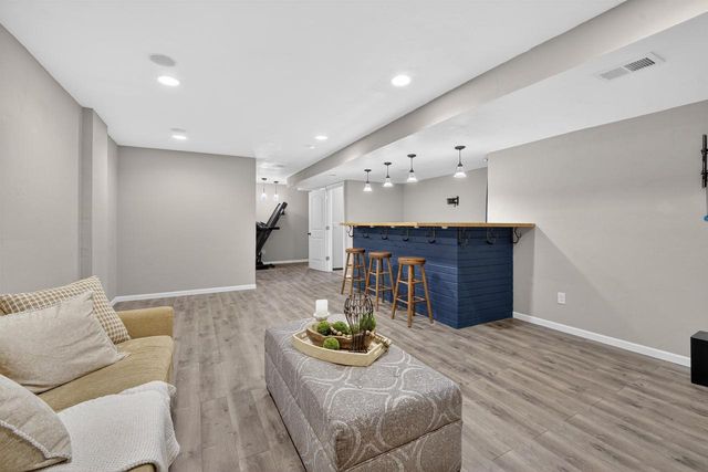 1479 AVIATOR COURT, De Pere, WI 54115