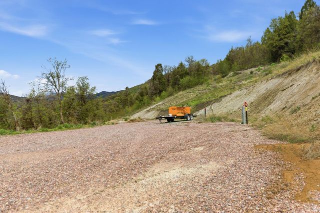 916 N BONNEVILLE RD, Preston, ID 83263