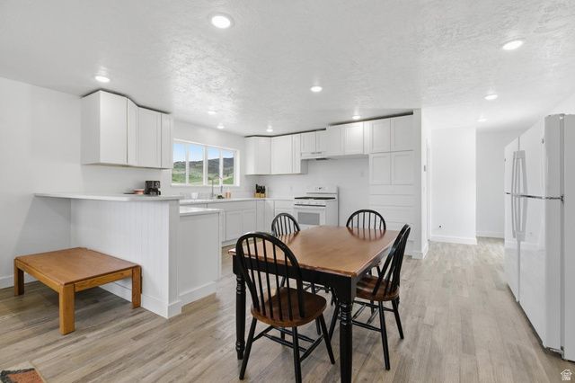 916 N BONNEVILLE RD, Preston, ID 83263