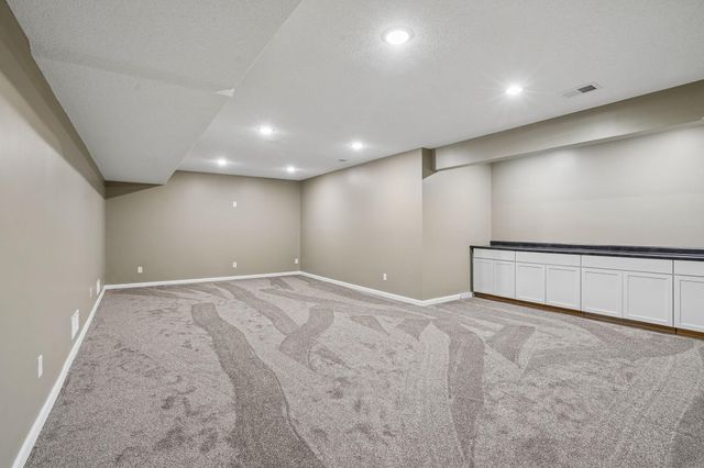 12852 44th Place NE, Saint Michael, MN 55376