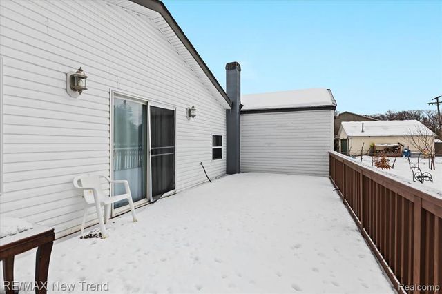 33503 Stocker Street, Farmington Hills, MI 48335