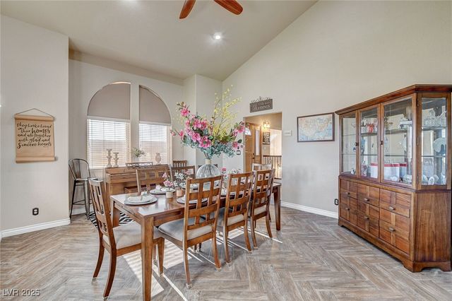 985 Hinckley Avenue, Logandale, NV 89021