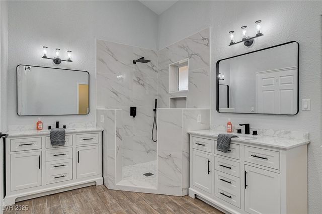 985 Hinckley Avenue, Logandale, NV 89021