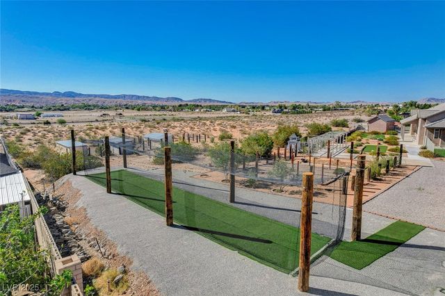 985 Hinckley Avenue, Logandale, NV 89021