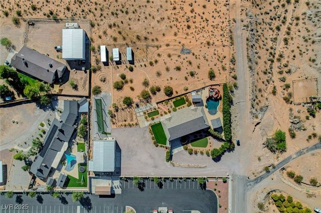 985 Hinckley Avenue, Logandale, NV 89021