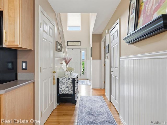 1786 Four Seasons Drive, Howell, MI 48843