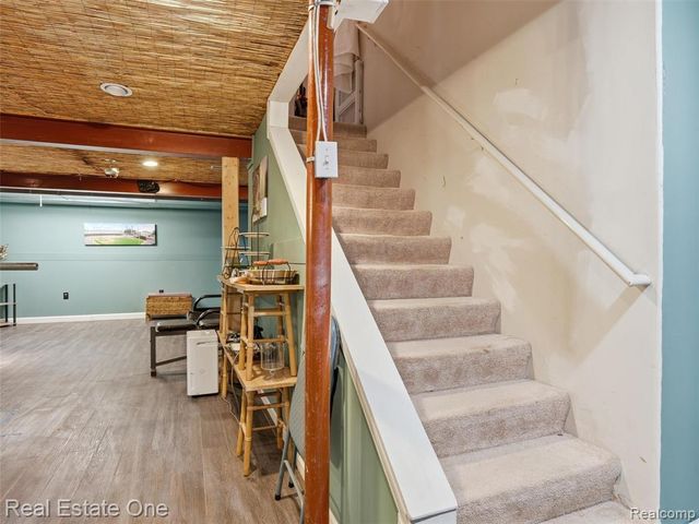 1786 Four Seasons Drive, Howell, MI 48843