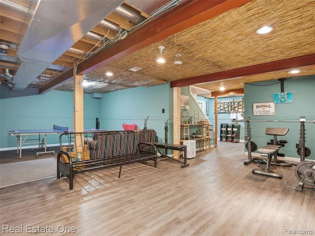 1786 Four Seasons Drive, Howell, MI 48843