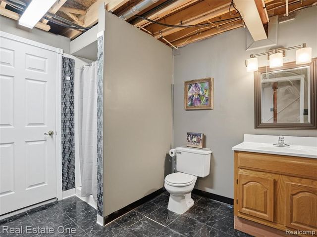 1786 Four Seasons Drive, Howell, MI 48843