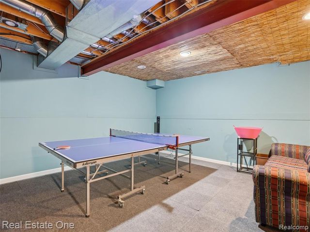1786 Four Seasons Drive, Howell, MI 48843
