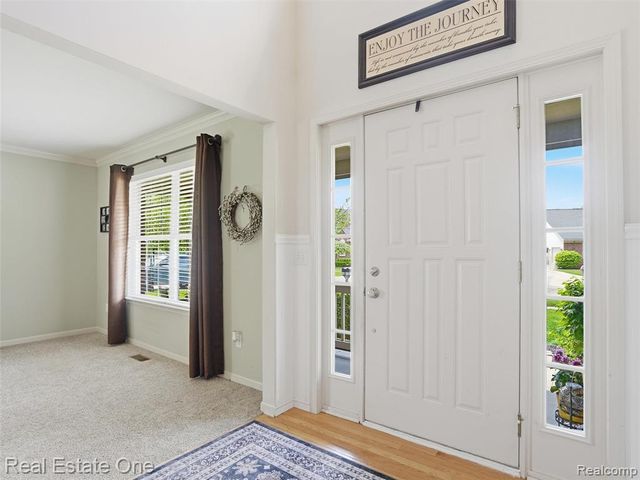 1786 Four Seasons Drive, Howell, MI 48843