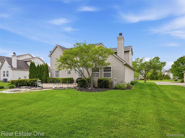 1786 Four Seasons Drive, Howell, MI 48843