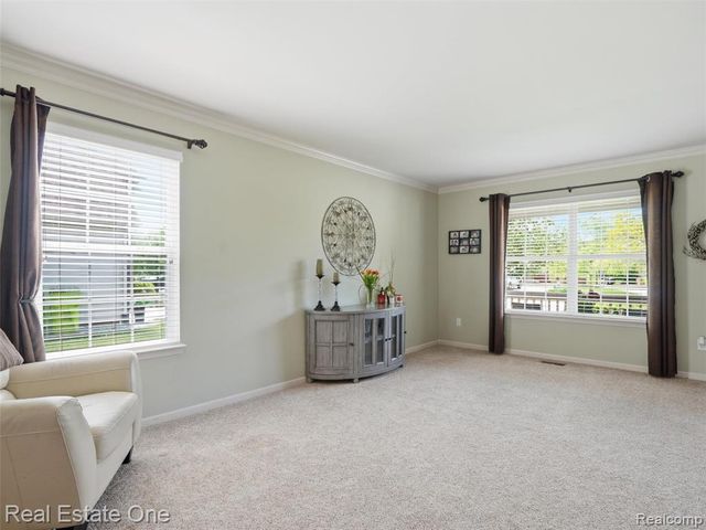 1786 Four Seasons Drive, Howell, MI 48843
