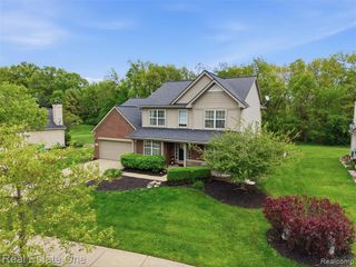 1786 Four Seasons Drive, Howell, MI 48843