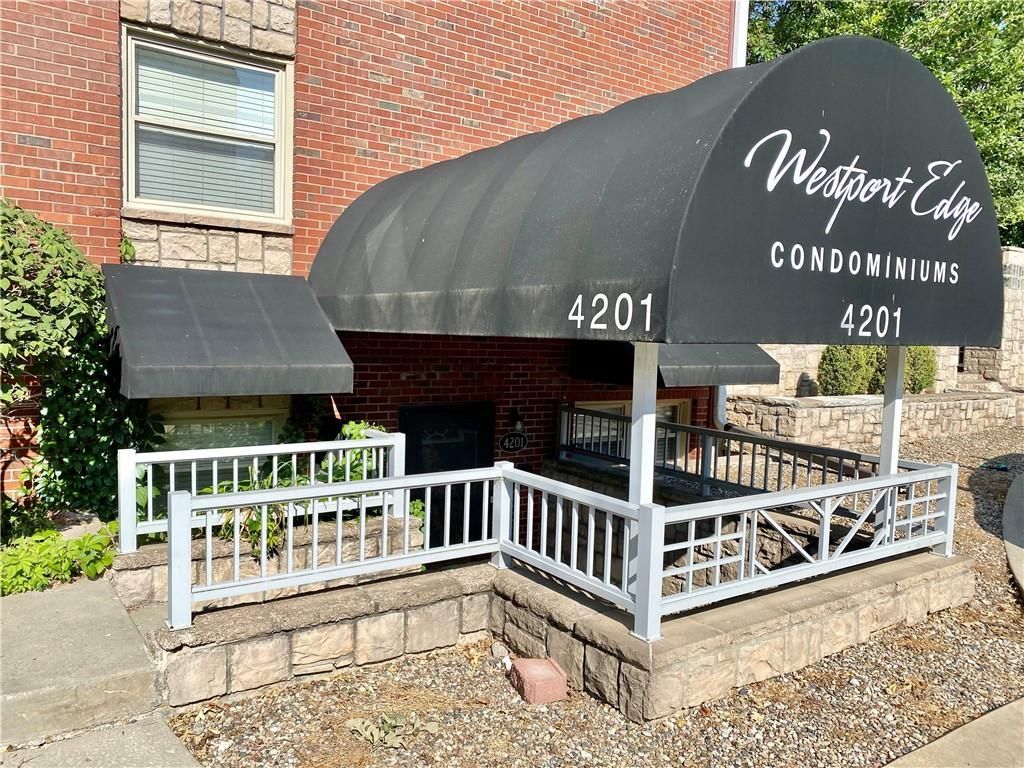 4201 Clark Avenue, Kansas City, MO 64111