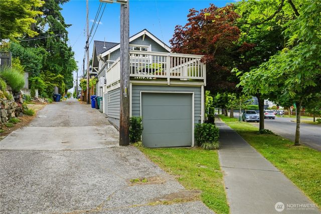 2412 2nd Avenue W, Seattle, WA 98119