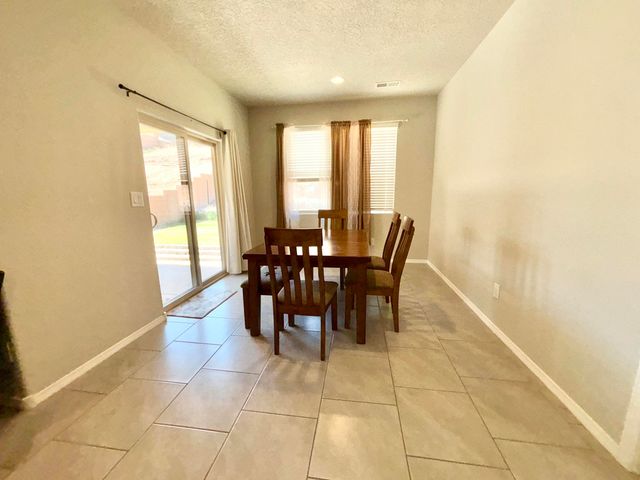 1741 NICHO Court NW, Los Lunas, NM 87031