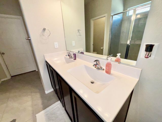 1741 NICHO Court NW, Los Lunas, NM 87031
