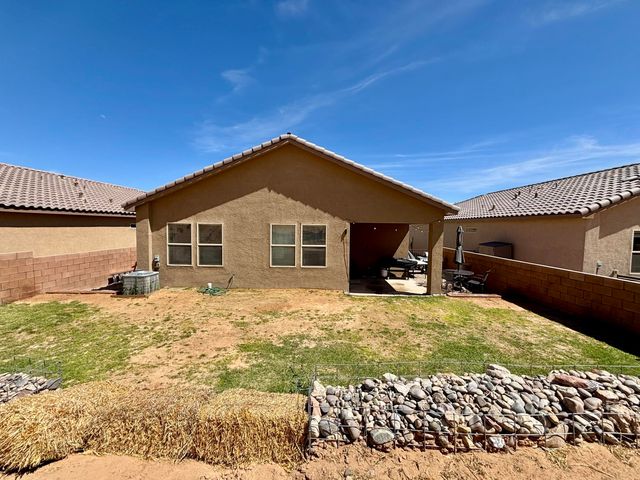 1741 NICHO Court NW, Los Lunas, NM 87031