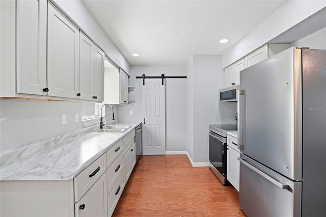 1103 NE 4TH AVENUE, Williston, FL 32696