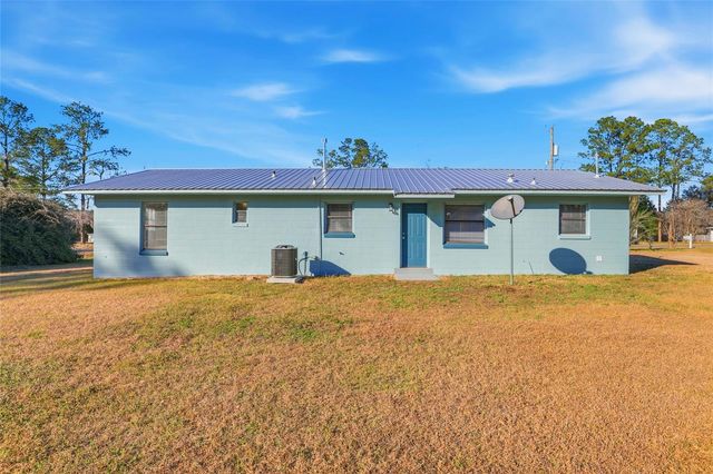 1103 NE 4TH AVENUE, Williston, FL 32696