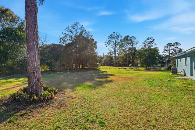 1103 NE 4TH AVENUE, Williston, FL 32696