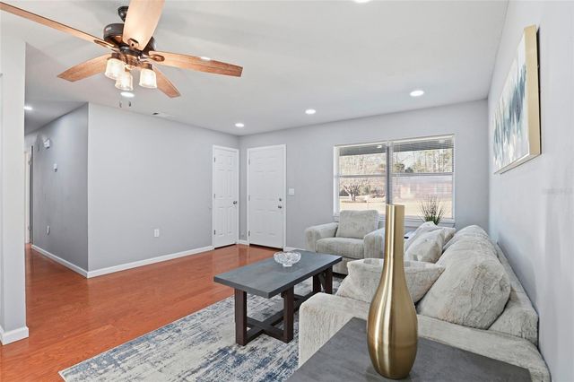 1103 NE 4TH AVENUE, Williston, FL 32696