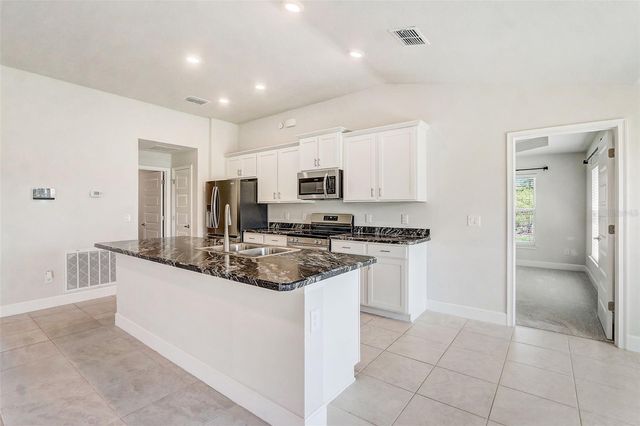 10715 SW 41ST AVENUE, Ocala, FL 34476