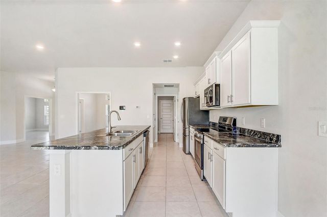 10715 SW 41ST AVENUE, Ocala, FL 34476