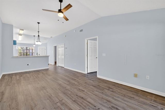 579 JUNIPER WAY, Tavares, FL 32778